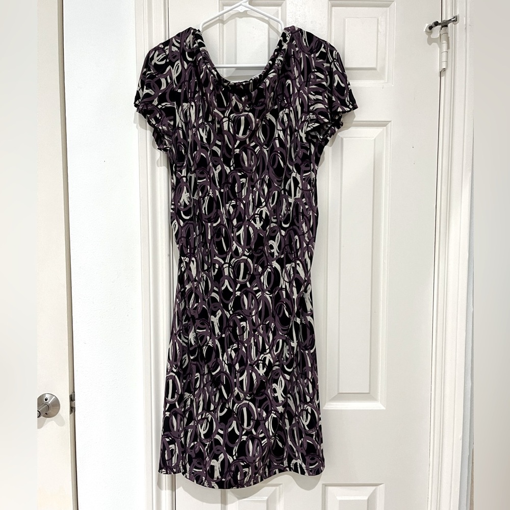 NorthStyle Purple Black and White Petite Short Sleeve Dress size LP